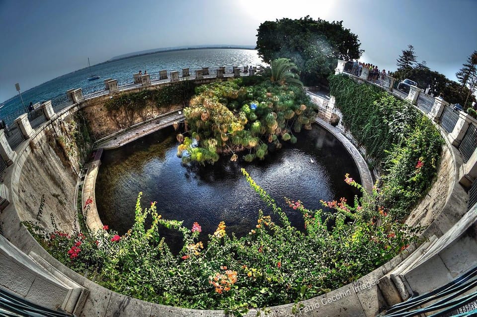2 hours Tuk tuk tour in Siracusa - Housity