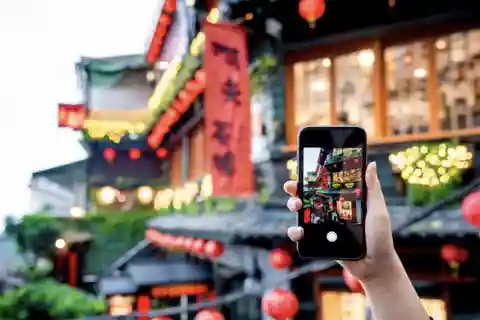 Au départ de Taipei : visite privée de l'île de Heping, Shifen et Jiufen
