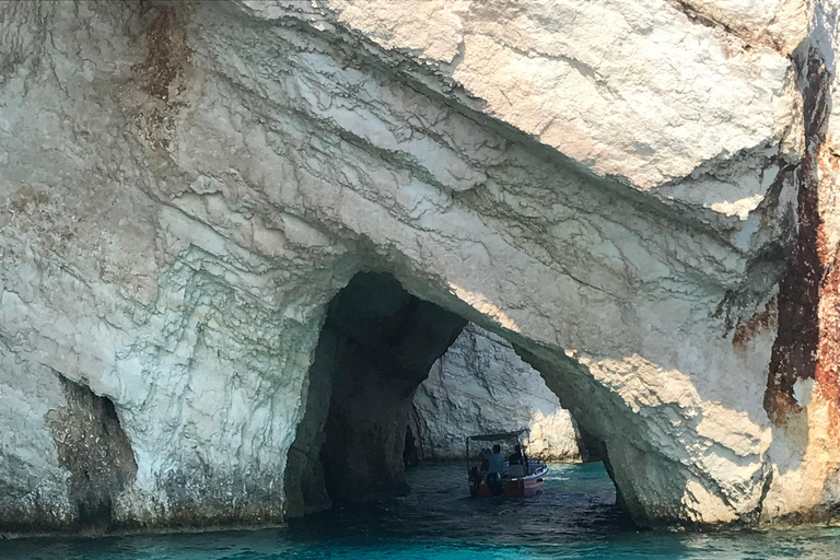 Zakynthos: Navagio Beach and Blue Caves Boat Tour Around Zante by private boat