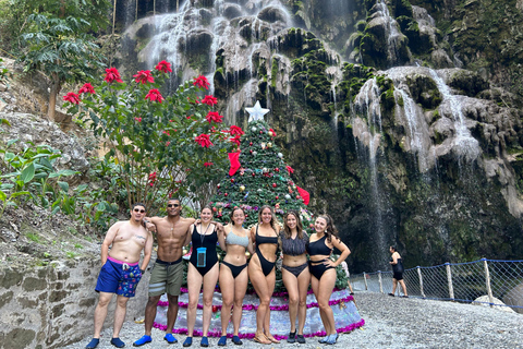 From CDMX: Early Tolantongo Hotsprings Tour with Cave Visit