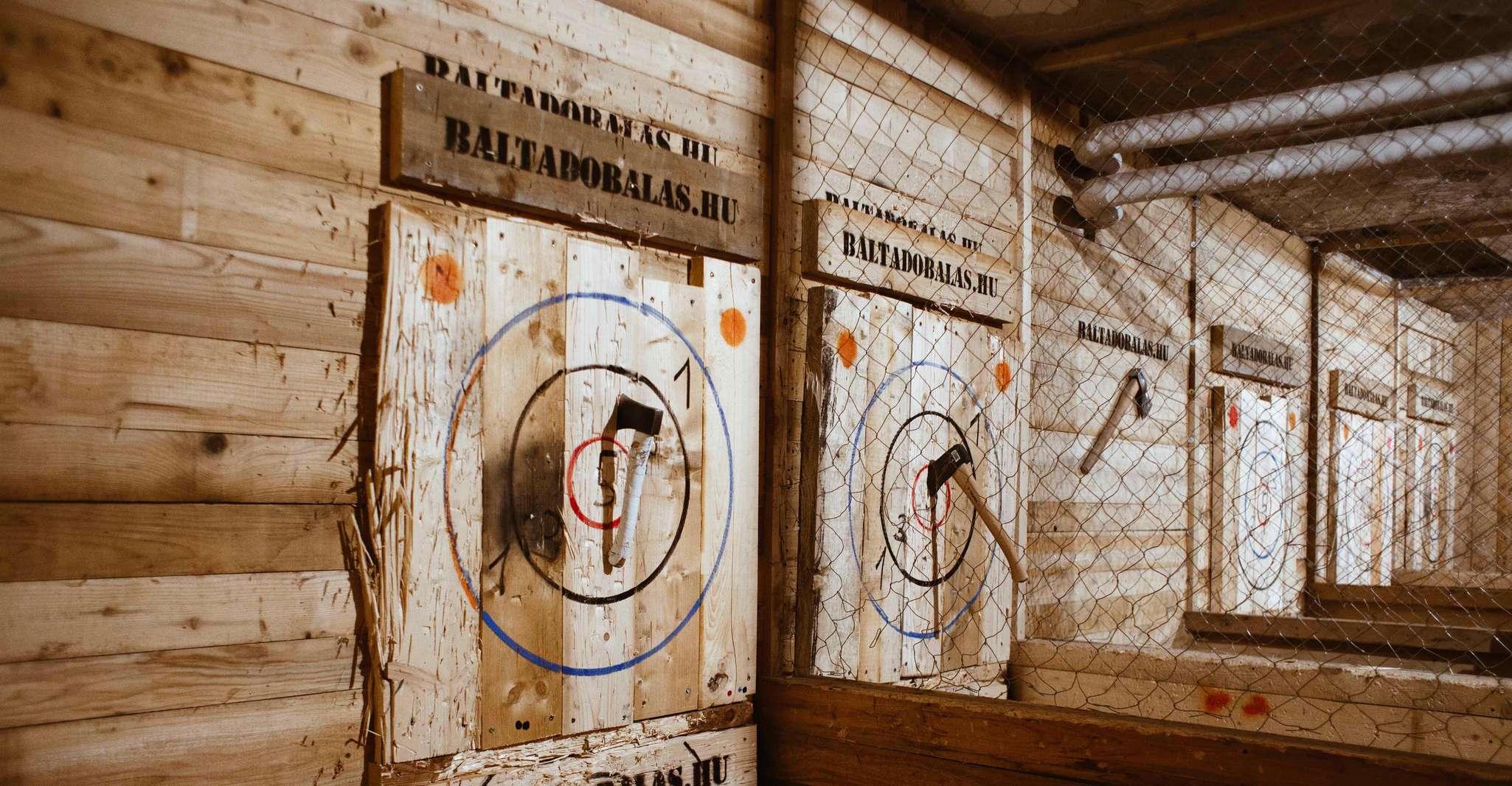 Budapest: Axe Throwing Experience photo 3