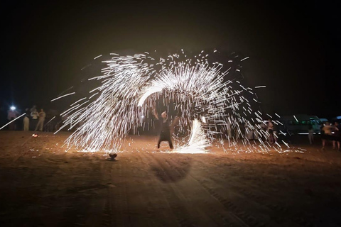 Marrakech: Tour in quad nel deserto di Agafay con cena e spettacolo