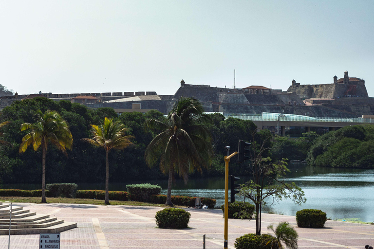 Cartagena: City Tour with Castillo San Felipe. Ticket, Guide Cartagena: City Tour with Castillo San Felipe Entry Ticket