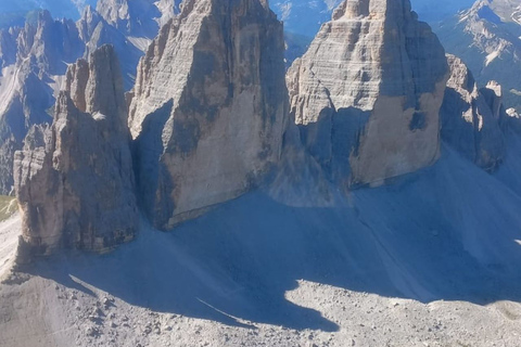 Au départ de Venise : Excursion d'une journée dans les Dolomites et le lac de Braies en minibus