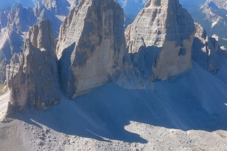 Au départ de Venise : Excursion d'une journée dans les Dolomites et le lac de Braies en minibus