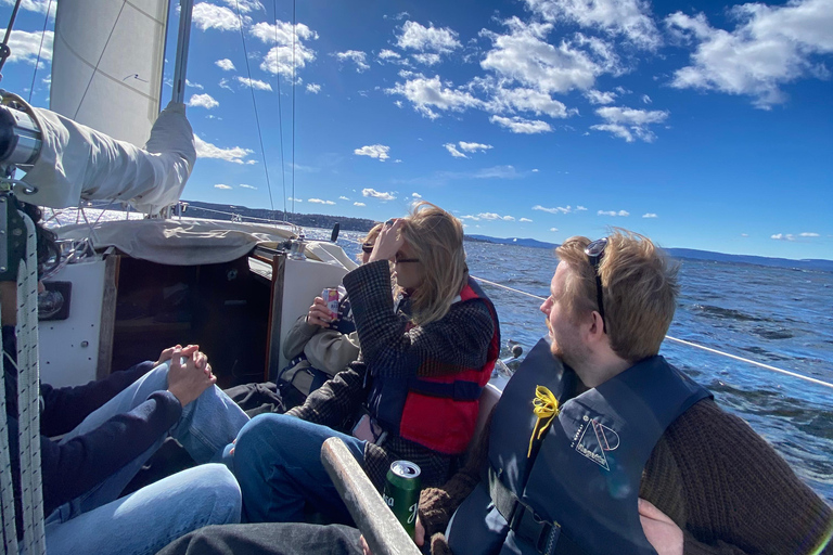 Oslo: Oslofjord Sailing Tour with Snacks and Drinks Oslo: Oslofjord Sailing Tour with Snacks and Drinks Mid-day
