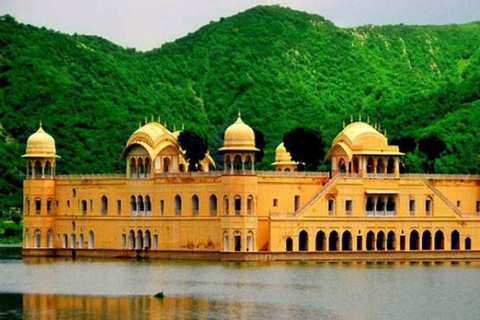 Tour privato notturno di Jaipur da DelhiCon sistemazione in hotel a 5 stelle