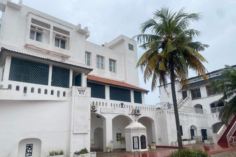 Accra: One-Day City Highlights, Culture & Heritage Tour