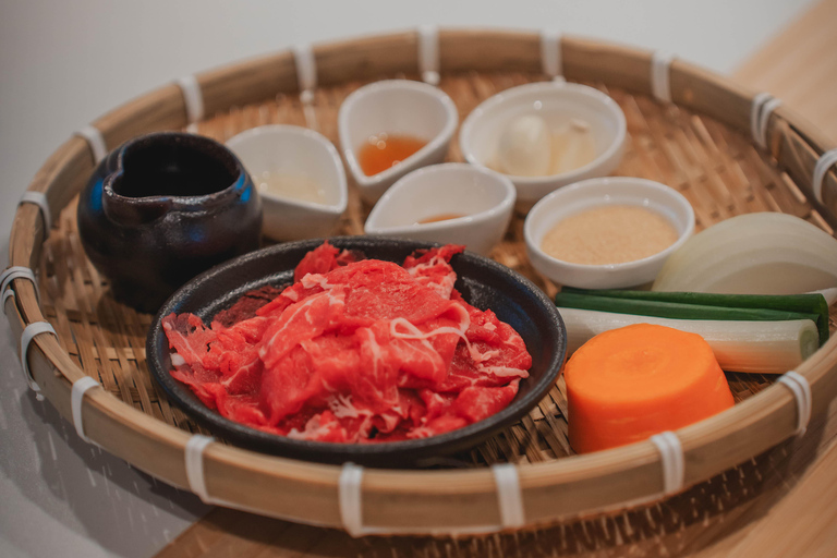 Séoul : cours de cuisine coréenne avec courses dans une épicerie locale