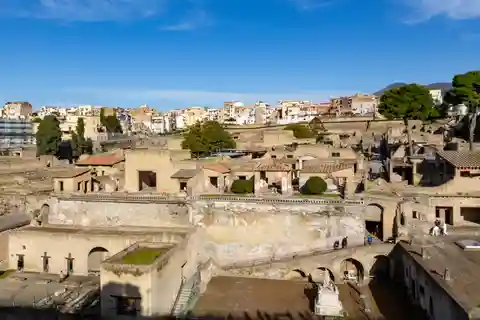 From Naples: Herculaneum Private tour with Tickets