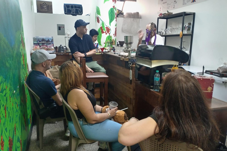 Guatemala City: Volcano-Grown Coffee Tasting Experience