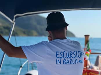 2-hour boat tour in Agropoli