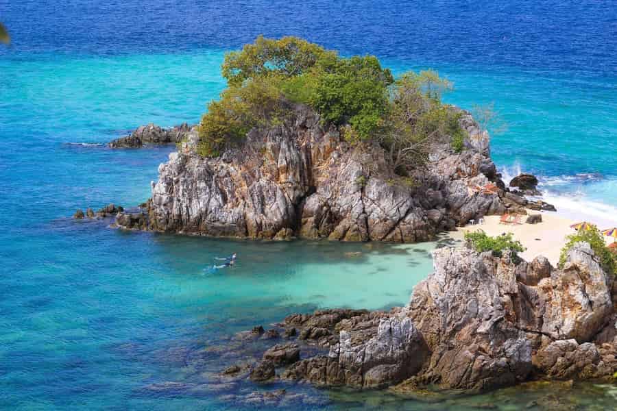 Phuket: 3 Khai-Inseln Entspannung & Schnorcheln Halbtages-/Ganztagestour. Foto: GetYourGuide Phuket: 3 Khai-Inseln Entspannung & Schnorcheln Halbtages-/Ganztagestour. Foto: GetYourGuide