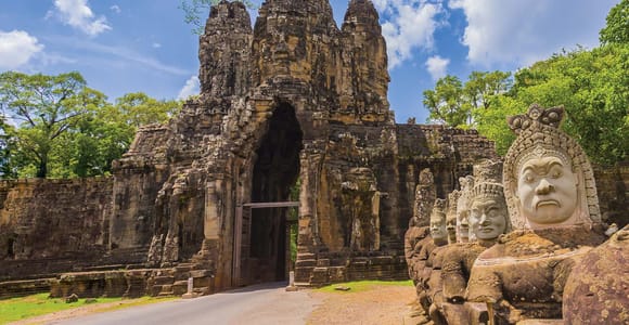 Amazing Cambodia 5 Days Private Tour Phnom Penh & Siem Reap