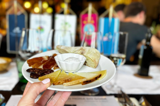 KRK: Cheese factory inside tour and product tasting–guide