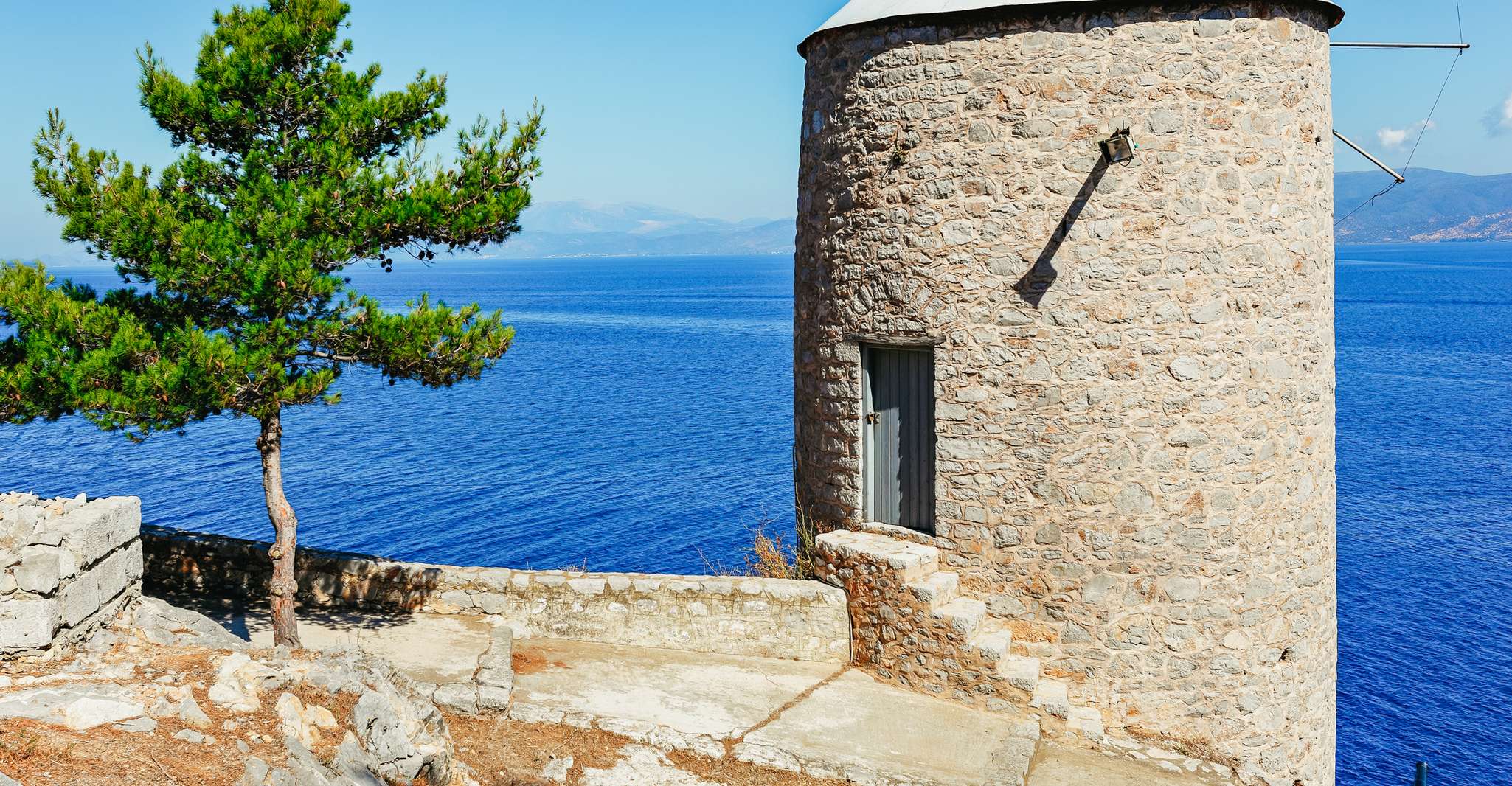 来自雅典，Hydra，Poros和Aegina Day享用午餐 - Housity