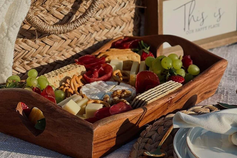 Privé picknick op maat op Sint MaartenPrivate Customizable Picnic Experience at Saint Martin