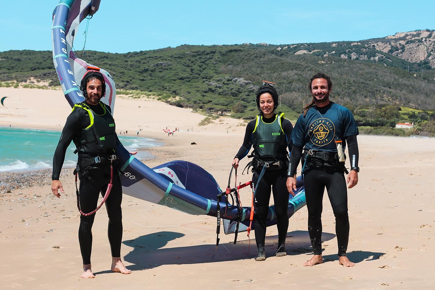Tarifa: Kitesurfing-Kurs mit zertifiziertem Instruktor