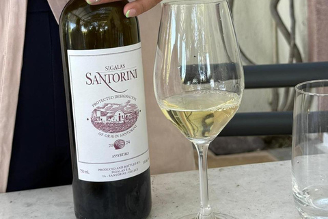 Santorini: Vineyard Tour with Wine Tasting and Local Bites Private Wine Tour