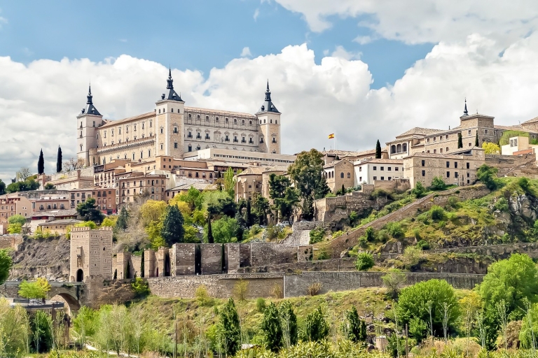 Andalucía y Toledo: Recorrido de 5 días desde MadridHabitación Individual Superior - Bilingüe: Inglés y Español