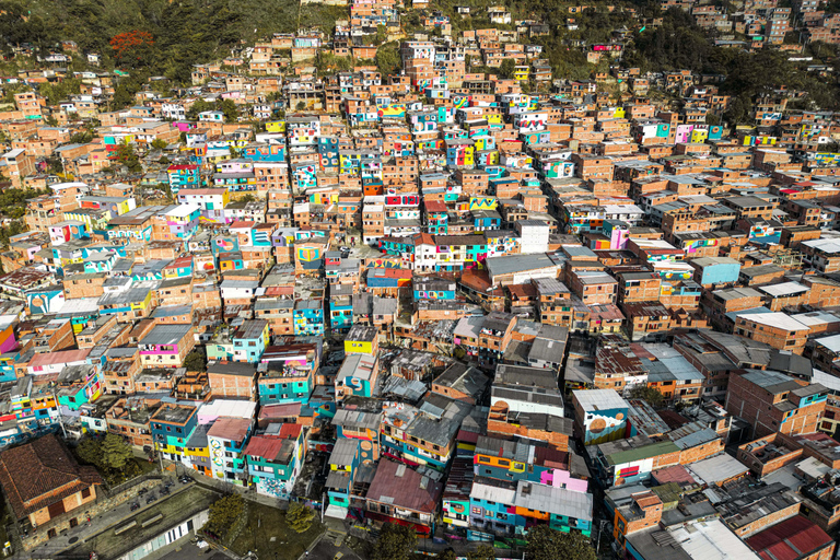 麦德林：乘坐缆车城市观光和隐藏的街头艺术麦德林：乘缆车城市观光和隐秘街头艺术