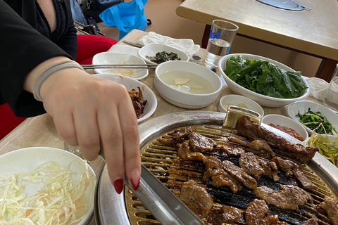 Wspólna wycieczka: kultura, zakupy i uliczne jedzenie w Seulu