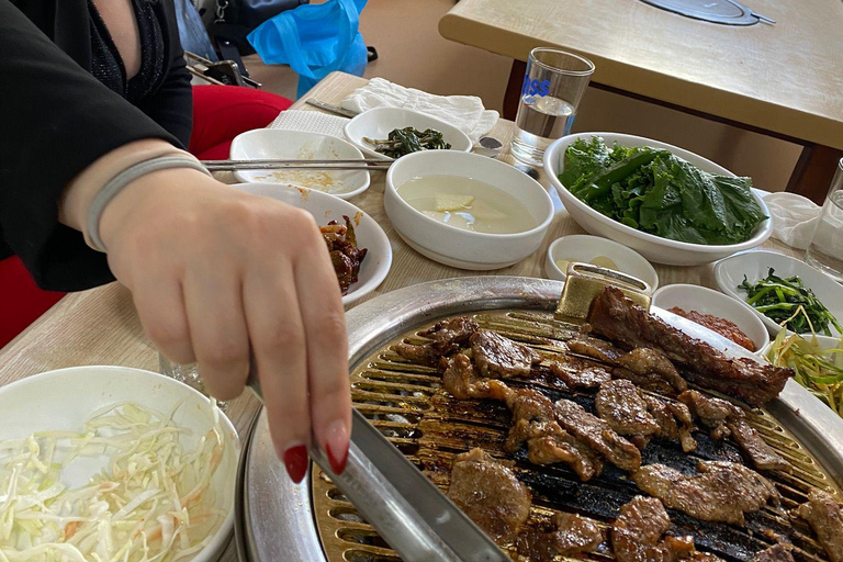 Wspólna wycieczka: kultura, zakupy i uliczne jedzenie w Seulu