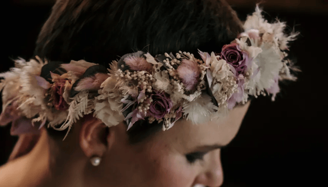 Munich: Hair Wreath Making Workshop with Prosecco