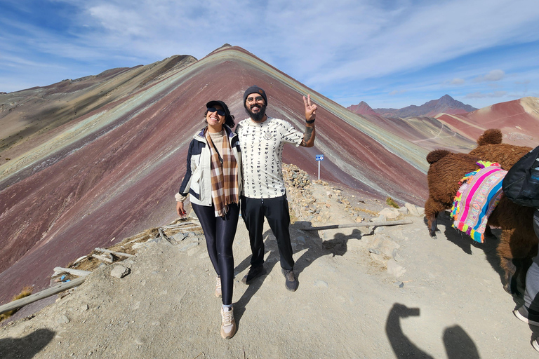 Vanuit Cusco: Dagvullende tour naar de Regenboogberg en de Rode Vallei