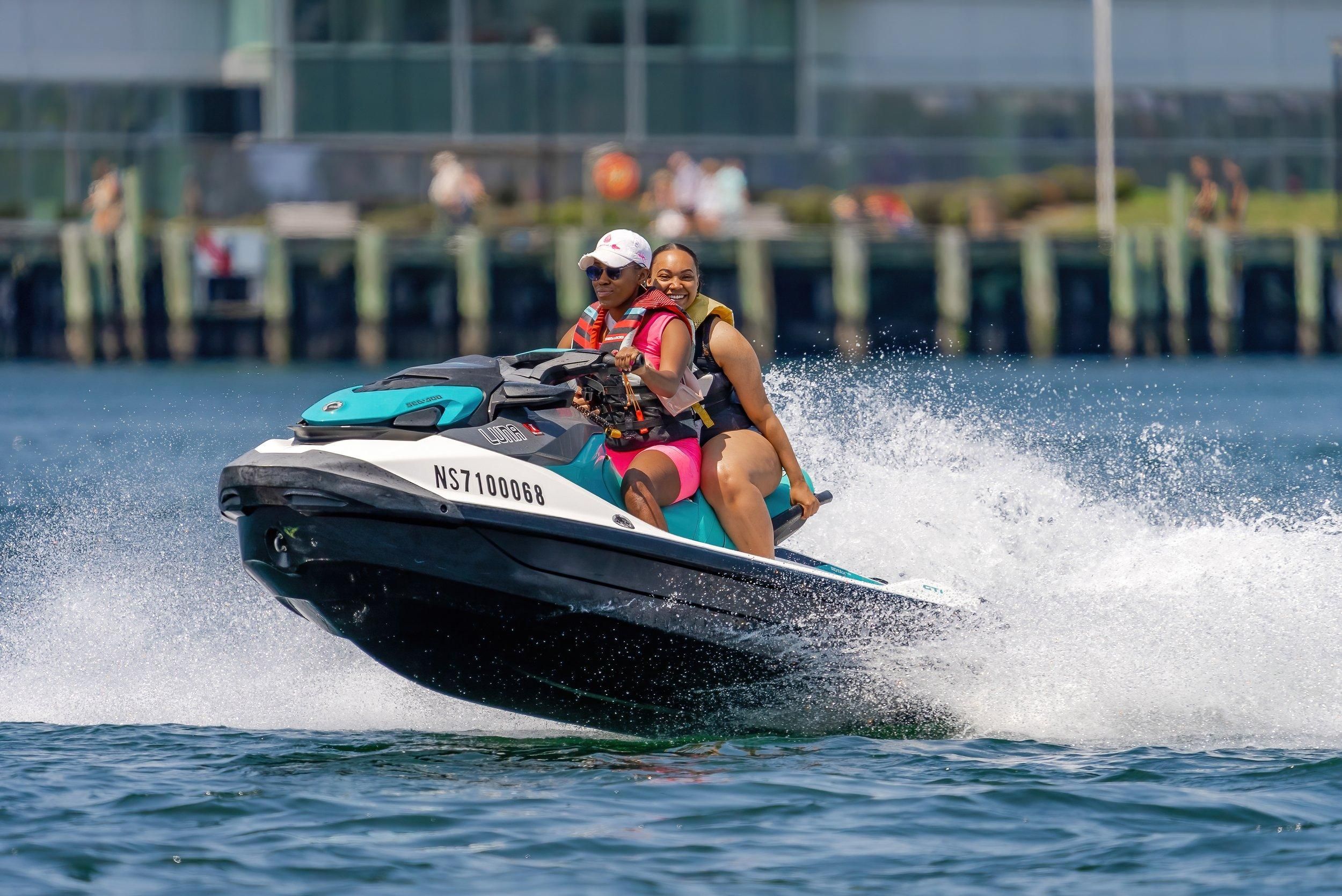 Halifax: Sea-Doo Vermietung