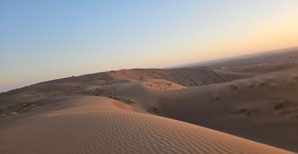 Muscat: Wadi Bani Khalid & Wahiba Sands Full-Day Tour