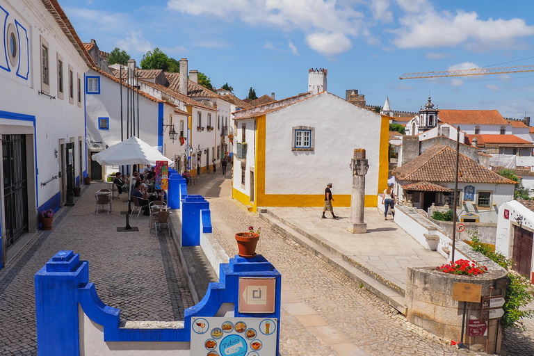 Traslado privado Oporto-Lisboa, con paradas visitas por el caminoParada en 3 ciudades