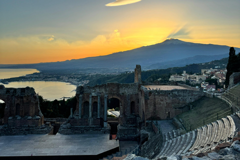 Taormina: Instagram tour with food, drink and sunset, Pick-Up from Catania