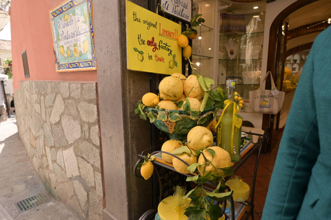 Tour zur Amalfiküste, Ravello und Positano ab Neapel