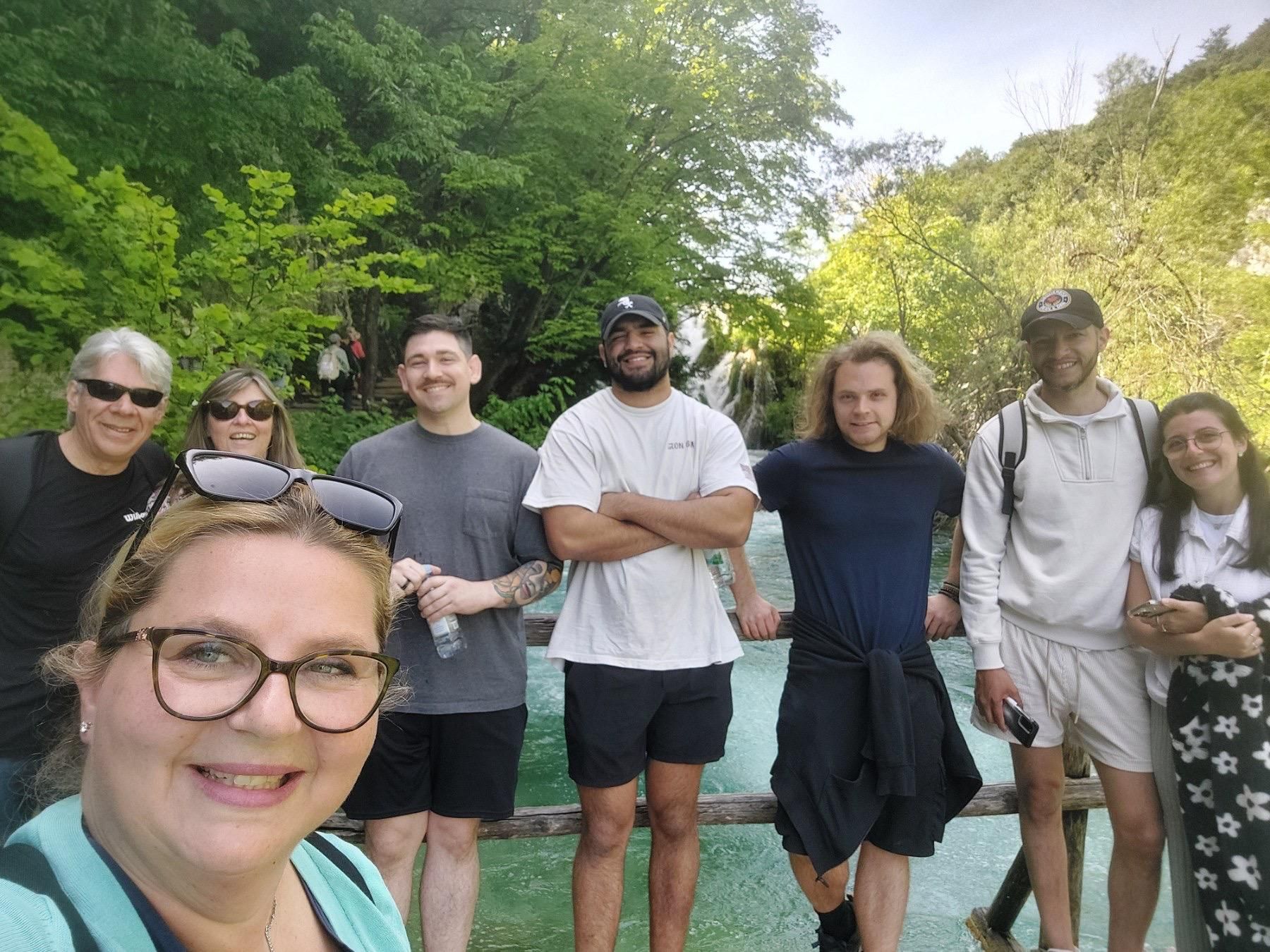 Ab Rijeka: Tagestour zu den Plitvicer Seen – Unkompliziert, sicher und unterhaltsam