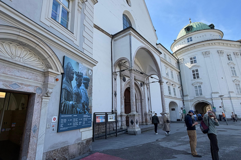 Innsbruck on Foot: Guided Tour with Susanne