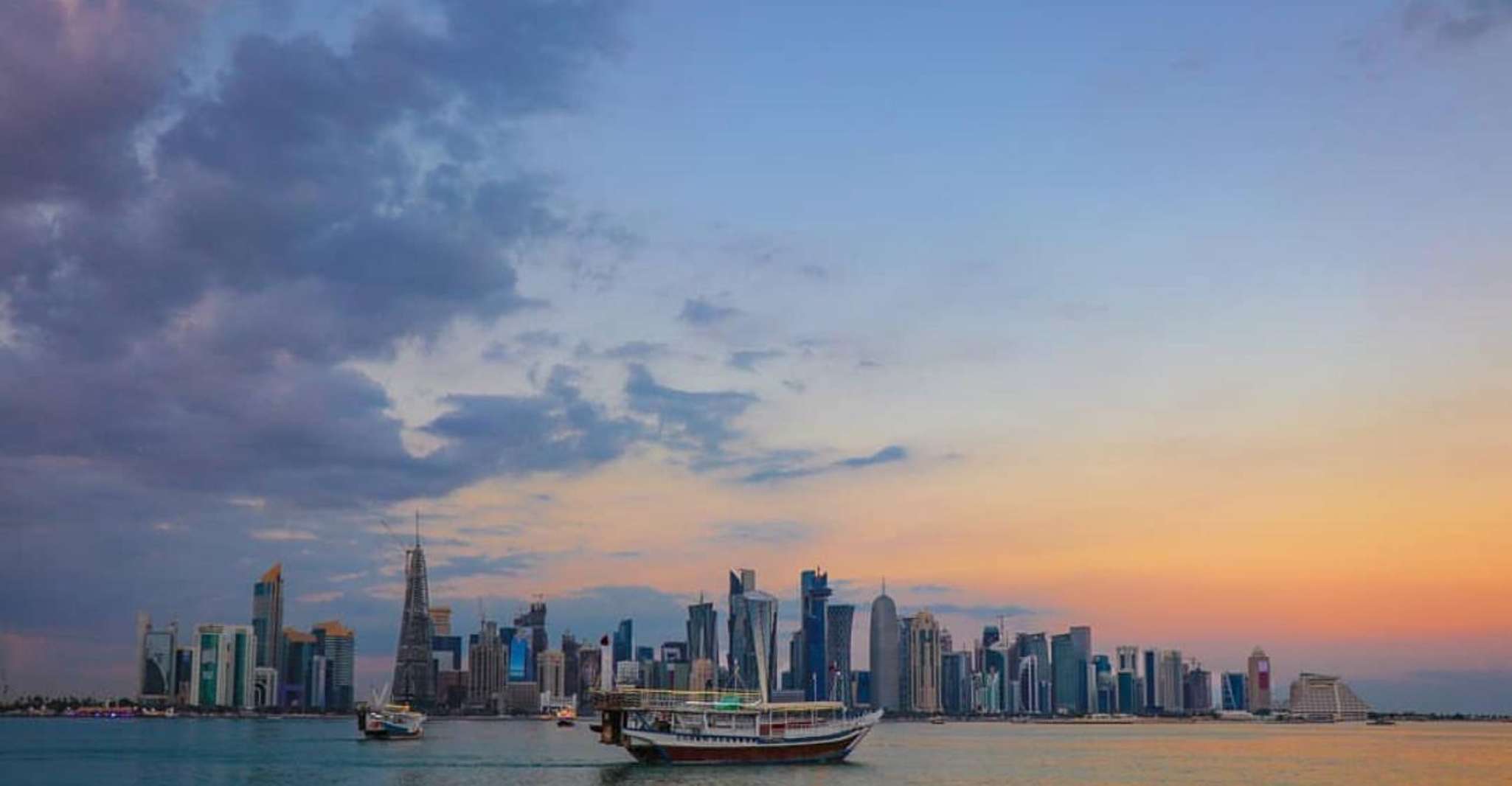 Doha: Traditional Wooden Dhow Cruise with Dinner /Arabic Tea photo 14