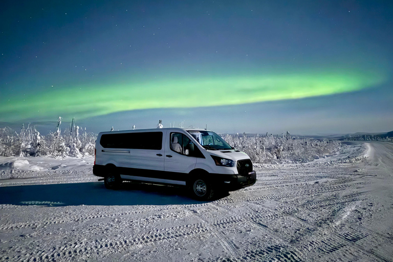 Fairbanks: Arctic Circle Tour with Northern Lights Hunt