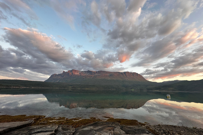 Narvik/Harstad : Excursion d&#039;une journée dans les Fjords avec arrêt à la ferme des rennes