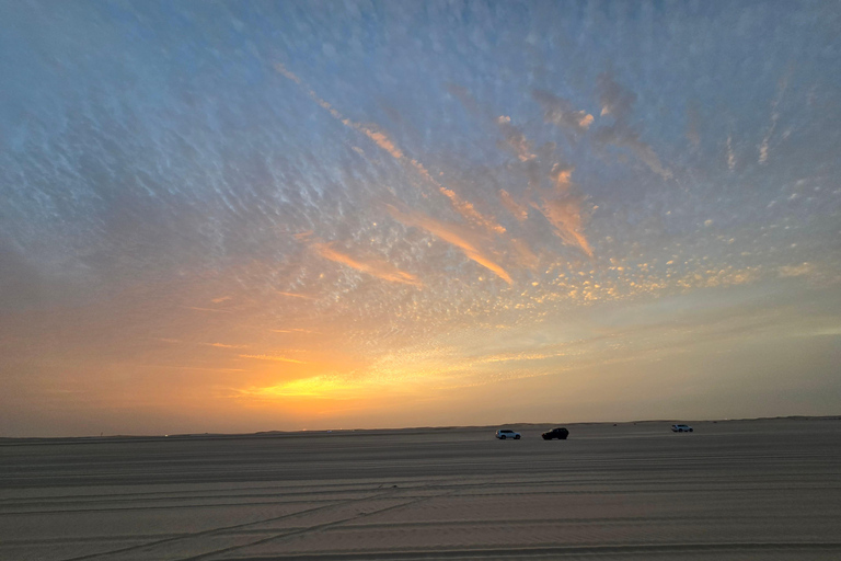 Sunrise or Sunset desert Safari with Sandboarding in Qatar