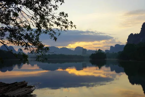 Krabi: Sunrise, Secret Pools & Batik- A Hidden Gem Adventure