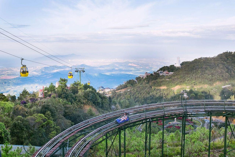 Tien Sa Hafen nach Golden Bridge - BaNa Hills mit dem PrivatwagenPrivatwagen mit englischsprachigem Guide