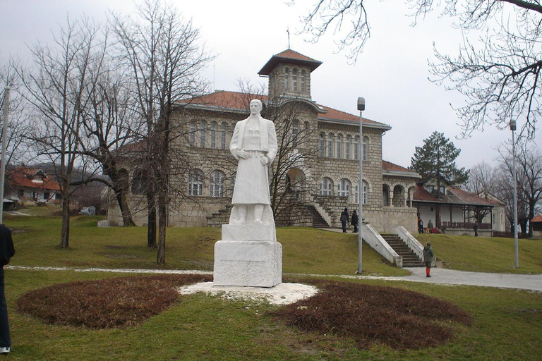 From Belgrade: Serbian Royal Legacy & Wine Day Trip