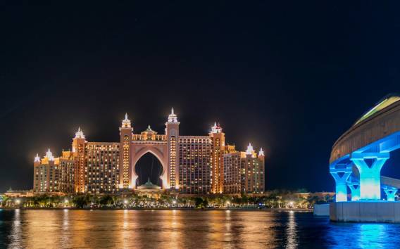 Dubai: Nächtliche Stadtrundfahrt mit Abendessen im Atlantis, The Palm