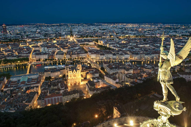 Lyon: Private Food Tour with Meal and Wine Pairings