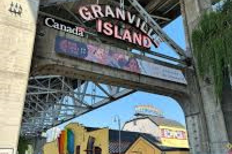 Vancouver: City Highlights Tour with Guide