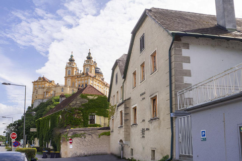 2-day experience from Vienna: Wachau & Melk Abbey – Private tour & nature break