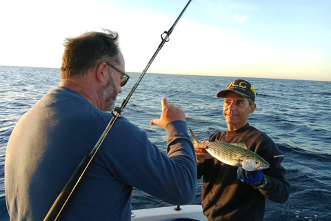 Alicante 5-Hour Fishing Excursion with Pro Fishing Guide