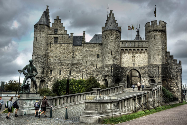 Antwerp: Guided Walking Tour with a Local