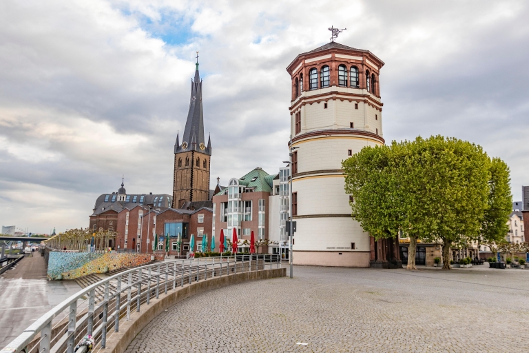 Düsseldorf: Tour privado de arquitectura con un experto local